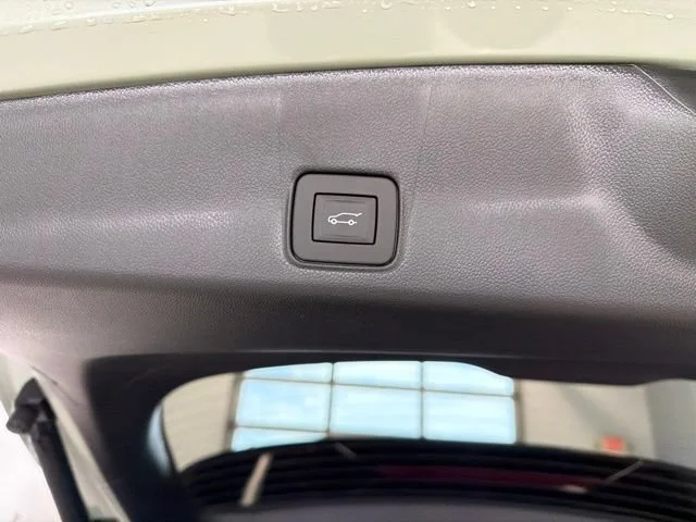 New 2026 Cacti Green Chevrolet ACTIV image 22