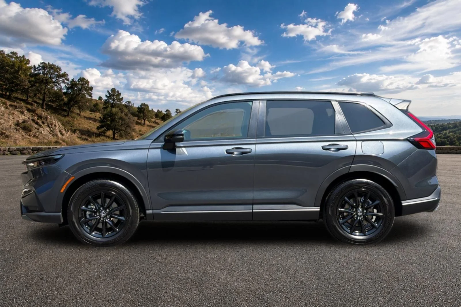 Certified Used 2026 Meteorite Gray Metallic Honda Sport-L image 8