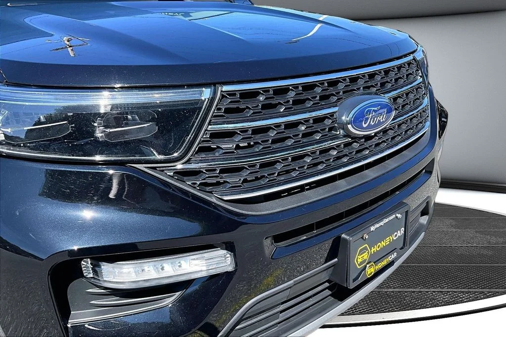Certified Used 2020 Black Ford XLT image 34
