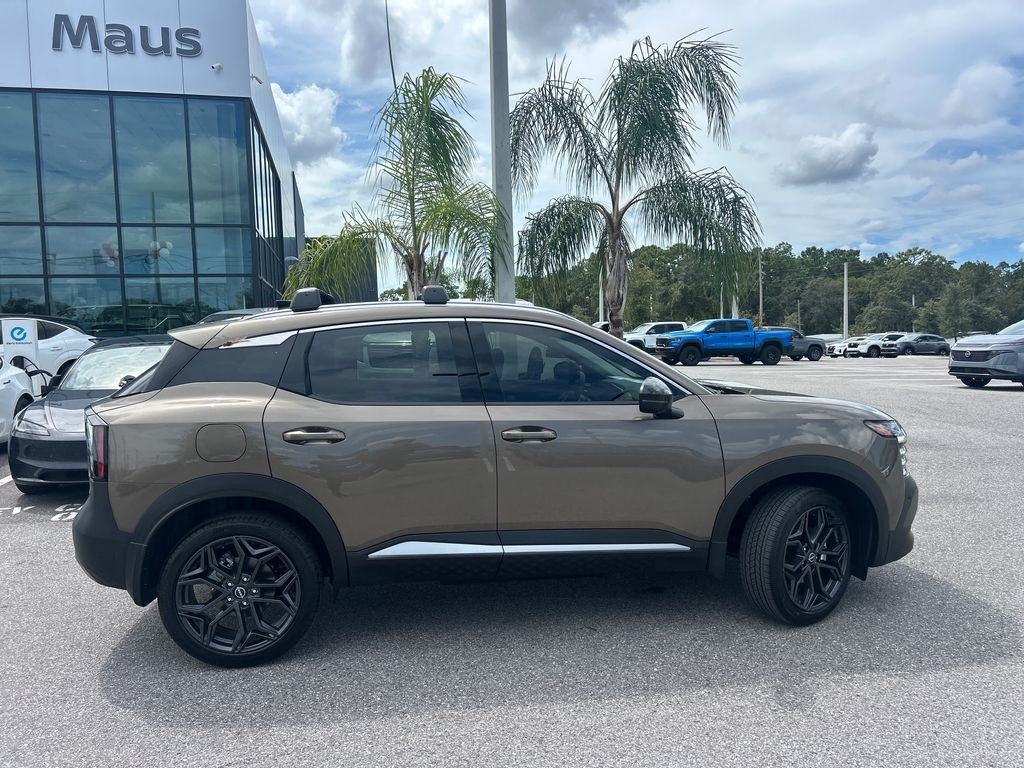 New 2026 Nissan Kicks SR 4D Sport Utility