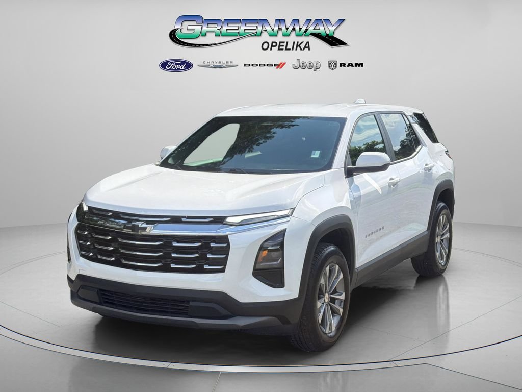 Used 2025 White Chevrolet LT image 3