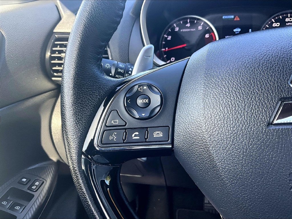 Used 2025  Mitsubishi Black Edition image 23