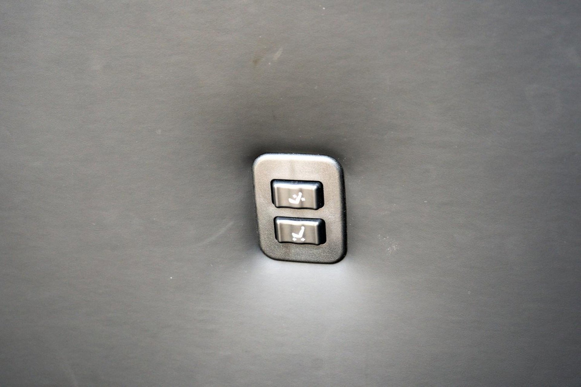 New 2025 high-tech silver metallic Mercedes-Benz Passenger 144 WB image 11