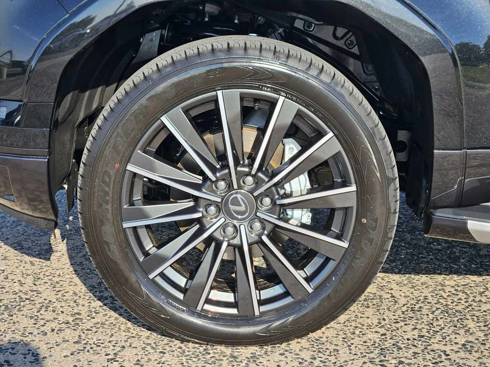 Certified Used 2026 GRAPHITE BLACK GF. Lexus Luxury image 7