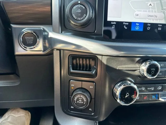New 2026 Avalanche Ford Lariat® image 43