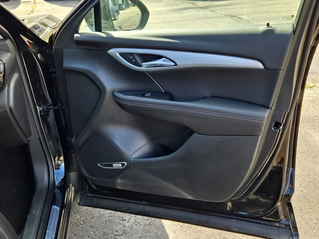 New 2026 Ebony Twilight Metallic Buick Avenir image 15