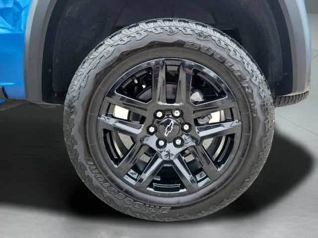 Used 2024 Glacier Blue Metallic Chevrolet Trail Boss image 36