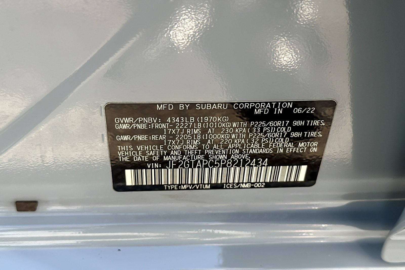 Used 2023 GRAY KHAKI Subaru Premium image 26