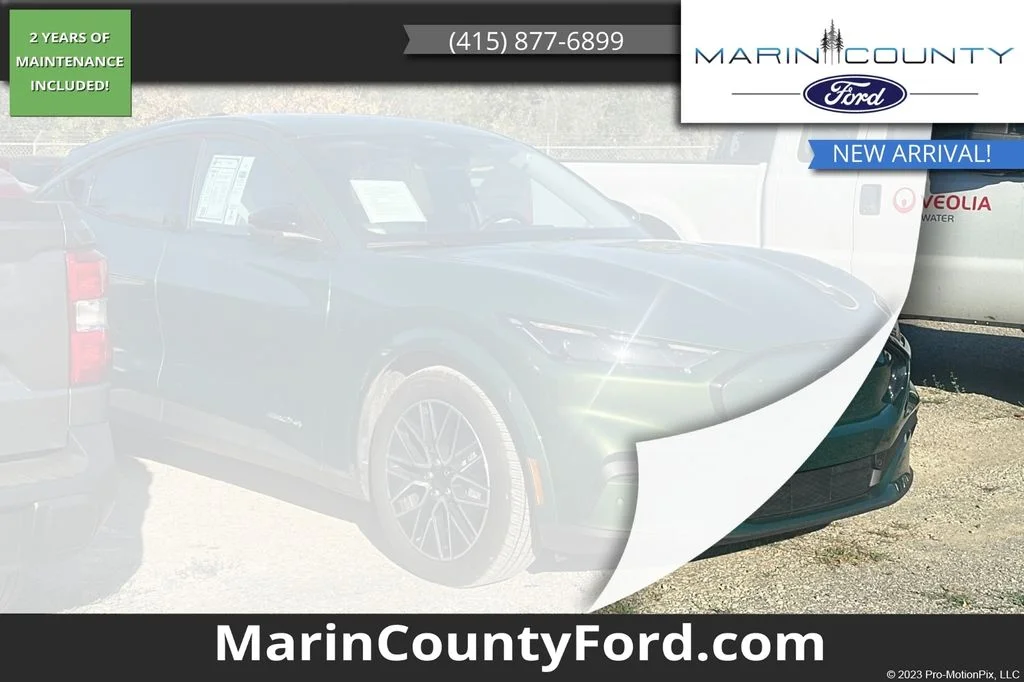 Used 2025 Green Metallic Ford Premium image 1
