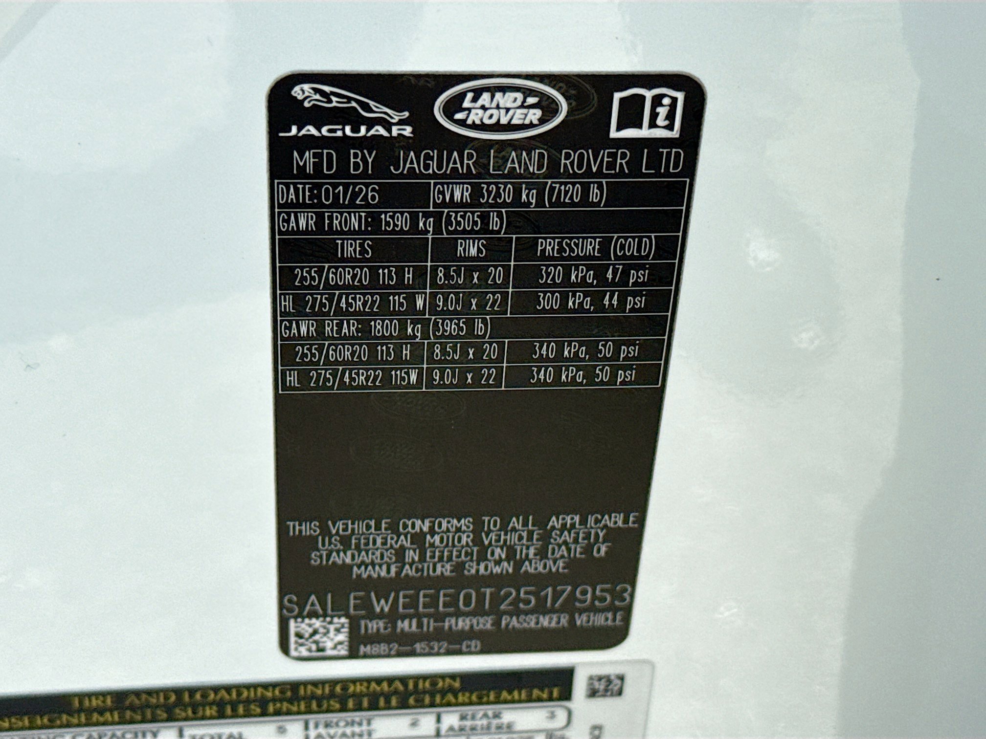 New 2026 Fuji White Land Rover V8 image 44