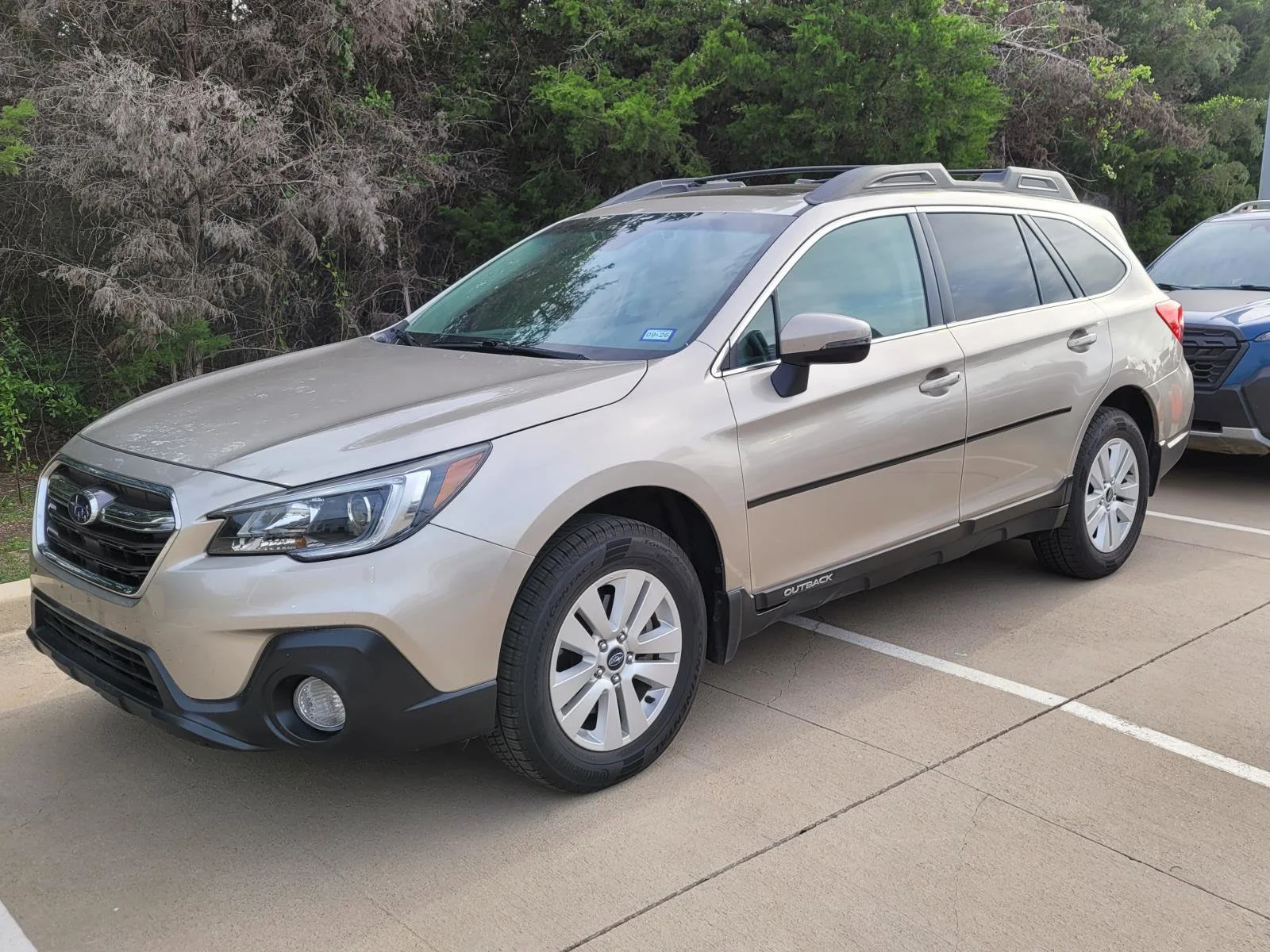 2019 Subaru Outback 2.5i Premium's photo