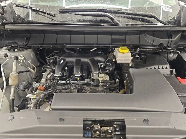 Used 2025 Brilliant Silver Metallic Nissan SV image 38