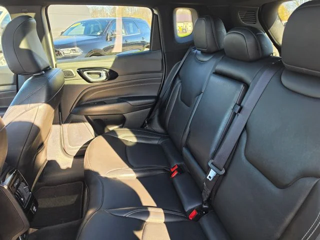 Used 2023 White Jeep Limited image 12