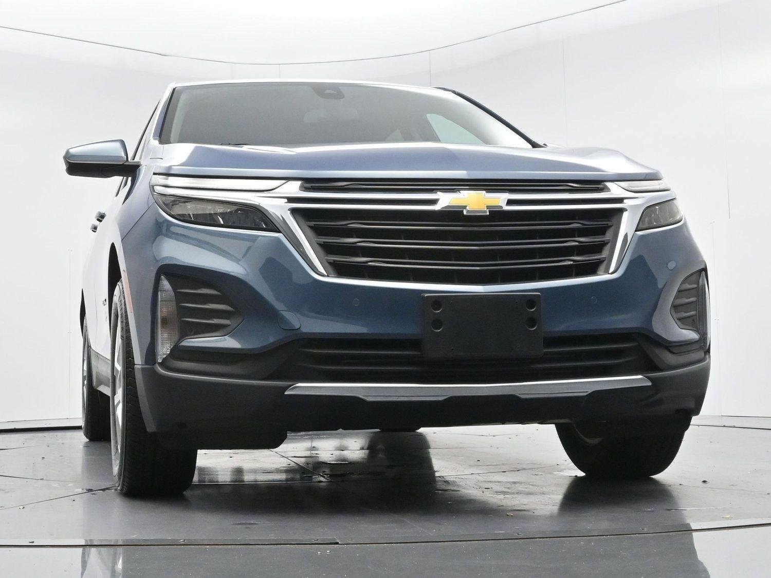 Used 2024 Lakeshore Blue Metallic Chevrolet LT image 43