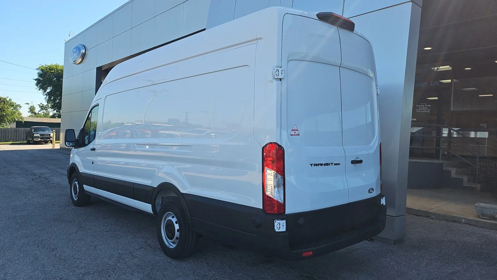 New 2026 Oxford White Ford XL 350HR RWD image 3