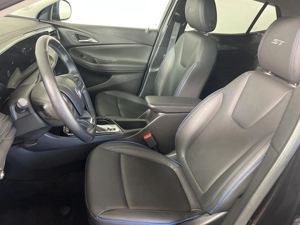 Used 2026 Ebony Twilight Metallic Buick Sport Touring image 4