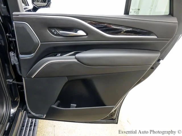 Used 2021 Black Cadillac Sport image 27
