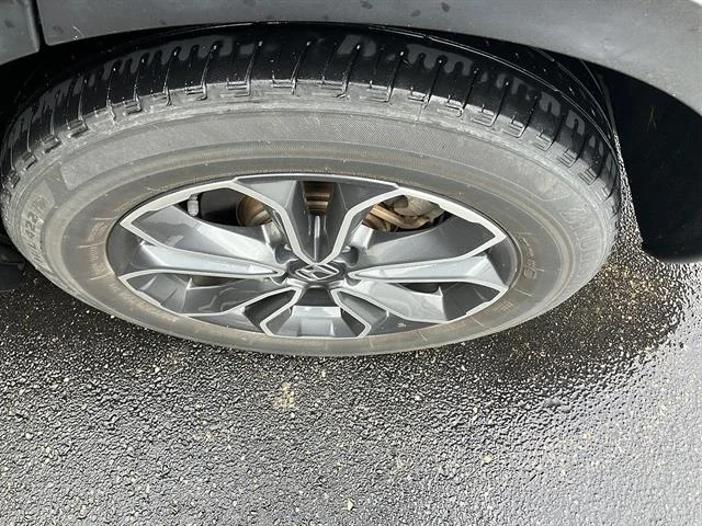 Used 2020 BLACK Honda EX image 5