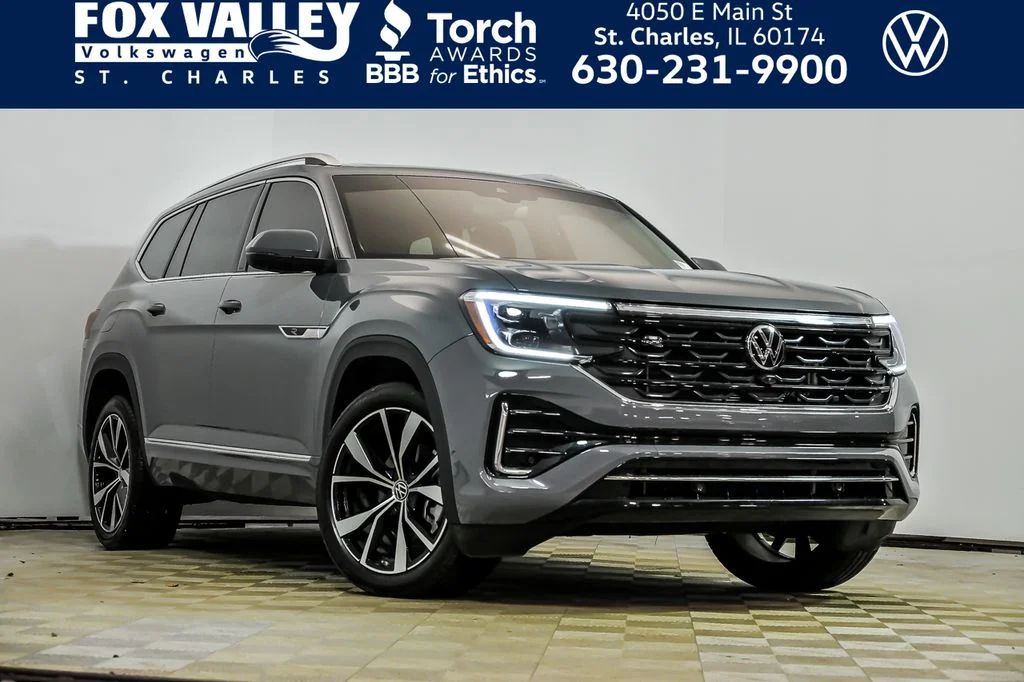 2025 Volkswagen Atlas 2.0T SEL Premium R-Line 4MOTION's photo