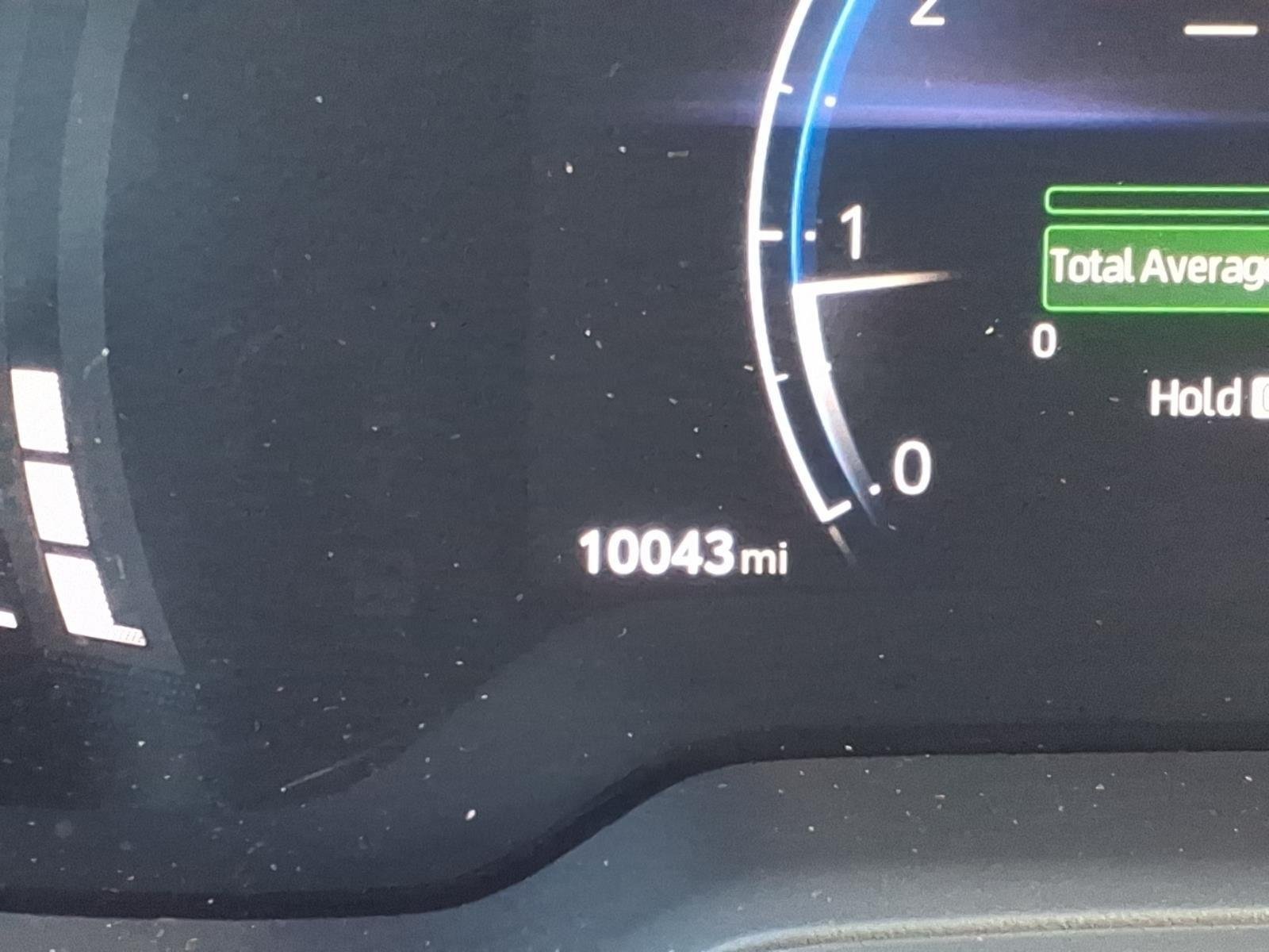 Used 2026 Wind Chill Pearl Toyota LE image 26