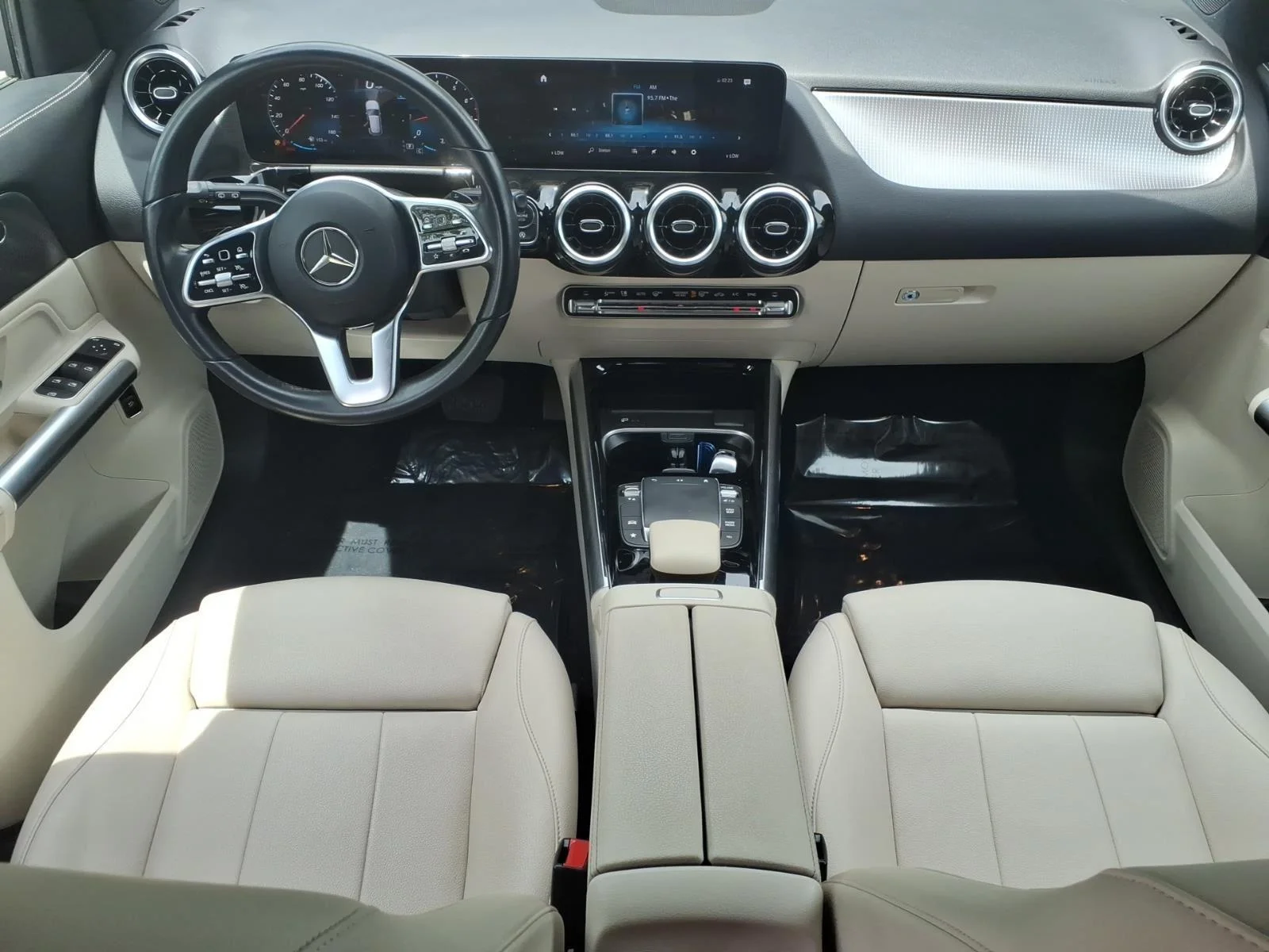Used 2023 Polar White Mercedes-Benz GLA 250 image 11