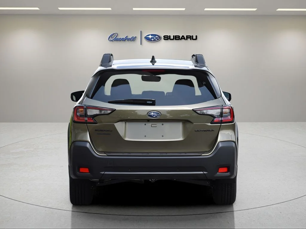 Used 2025 Autumn Green Metallic Subaru Onyx Edition image 5