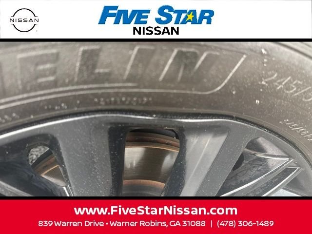 Used 2022 Black Kia SX image 11