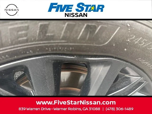 Used 2022 Black Kia SX image 11