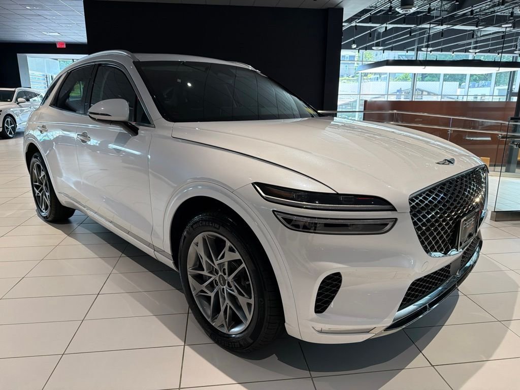 2023 GENESIS GV70