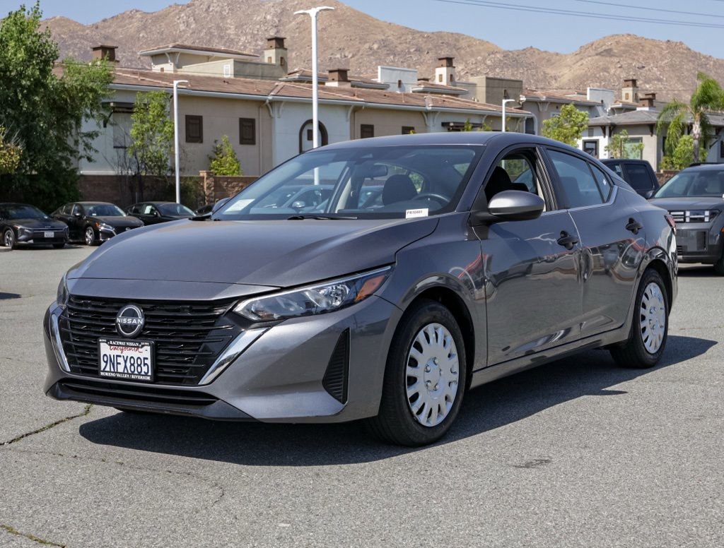Used 2024 Gray Nissan S image 7