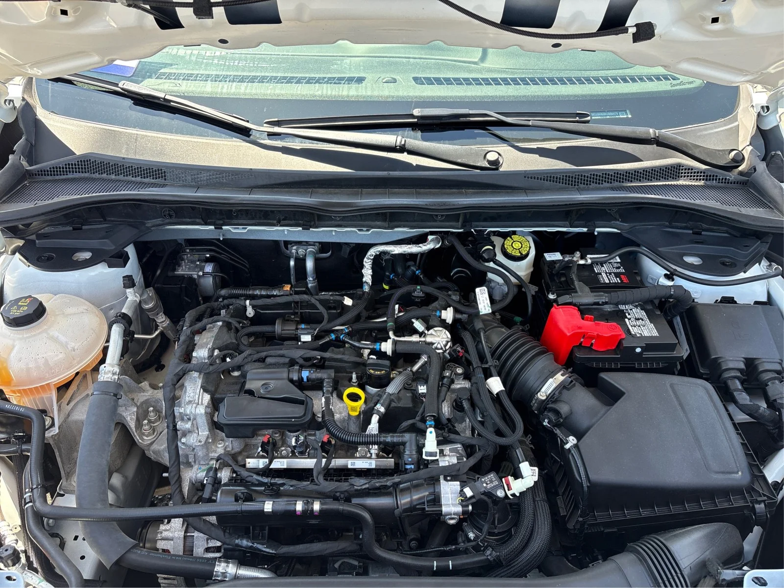 Certified Used 2022 White Ford SEL image 20