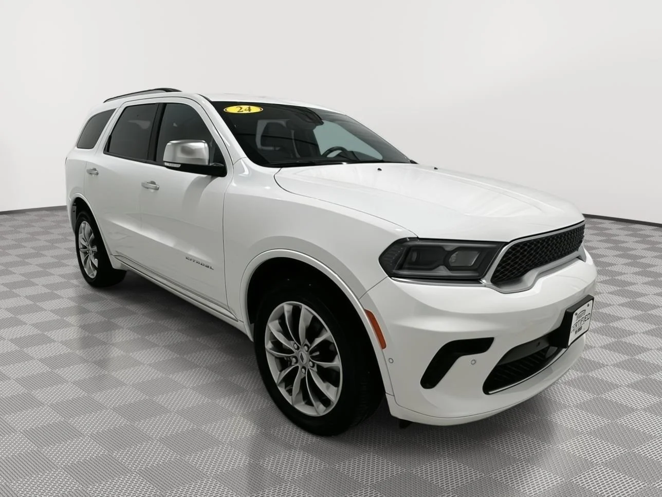 Used 2024 White Knuckle Dodge Citadel image 7