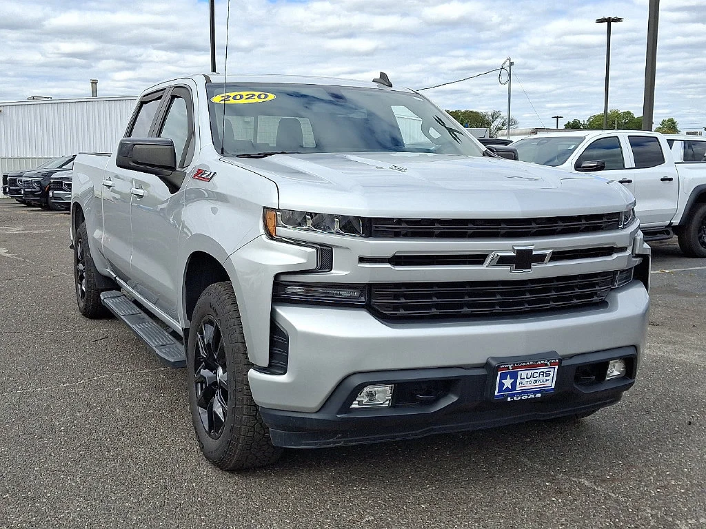 Used 2020 Silver Ice Metallic Chevrolet RST image 2