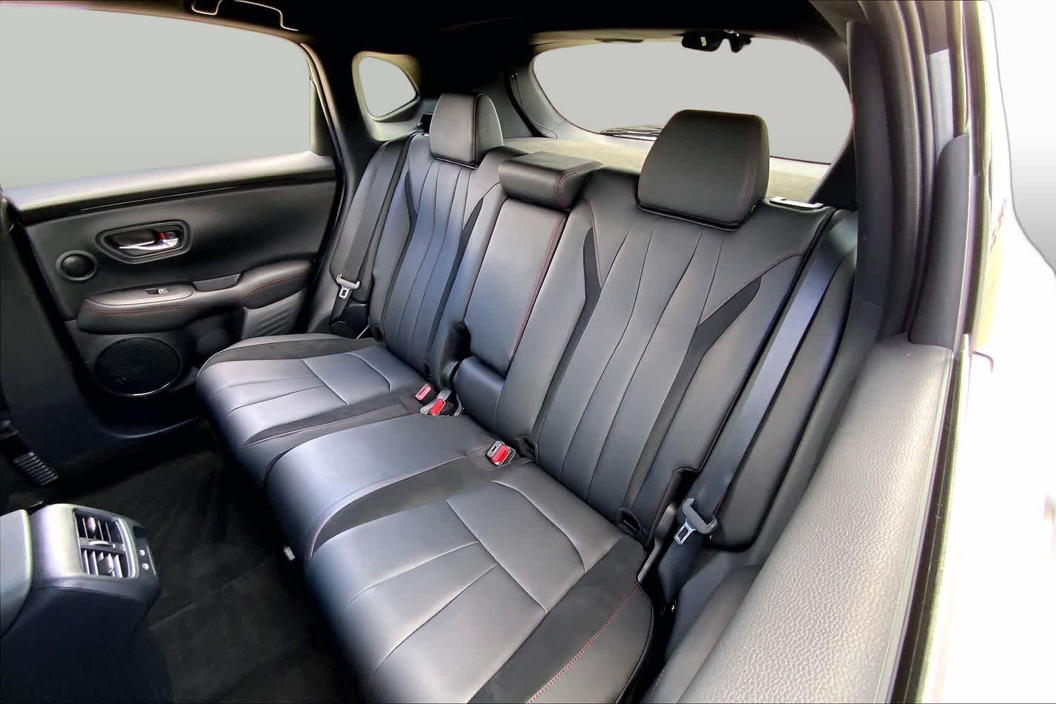 Used 2025 Solar Silver Metallic Acura w/A-Spec Package image 20
