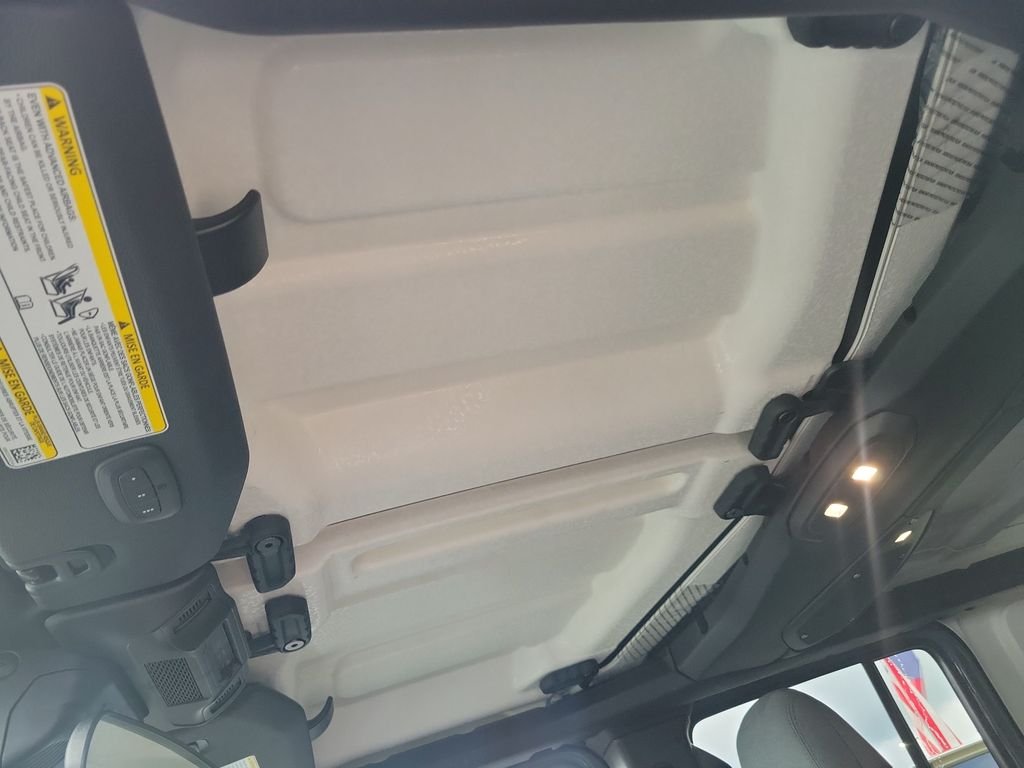 2025 Jeep Wrangler 4-Door Sport S - Photo 22