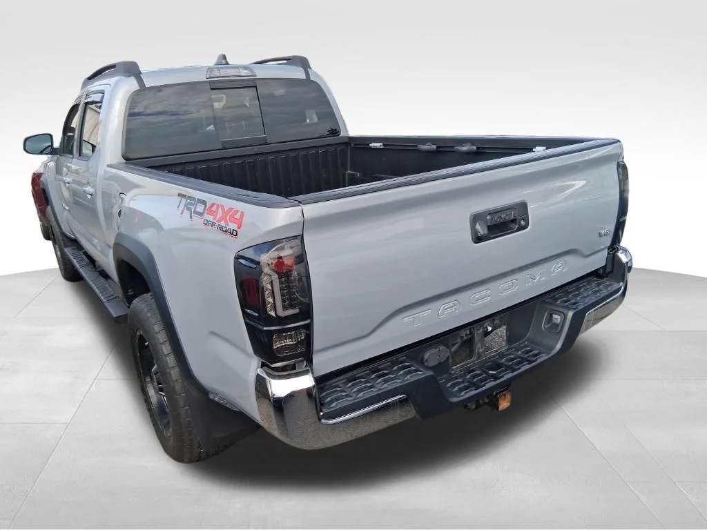 Used 2021  Toyota TRD Off-Road image 2