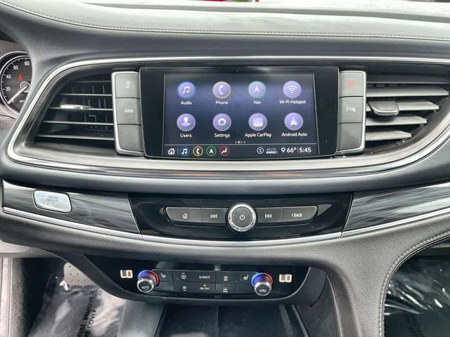 Used 2021 Summit White Buick Essence image 14