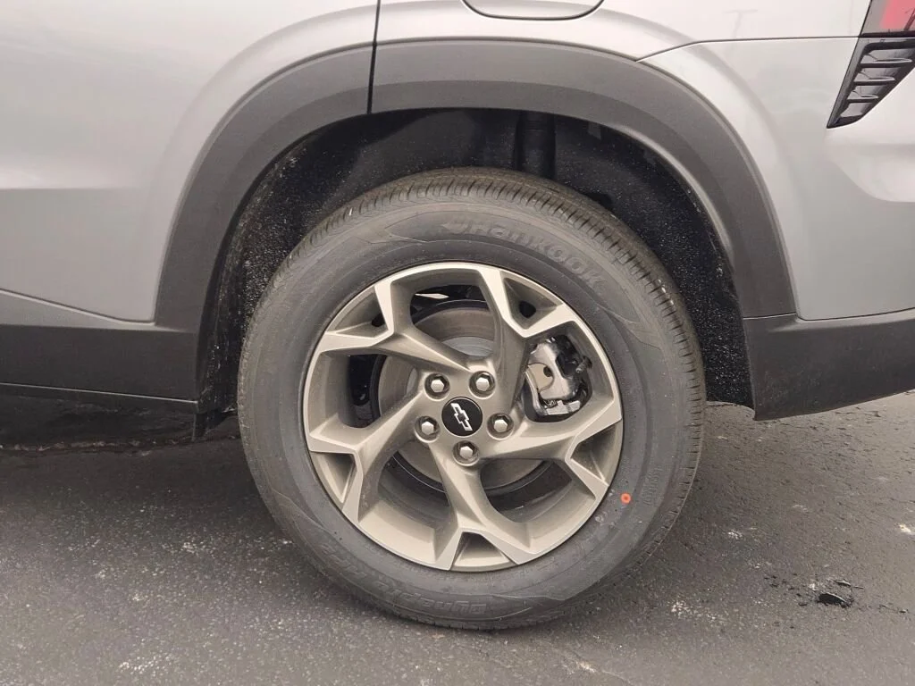 2026 Chevrolet Trax LT - Photo 15