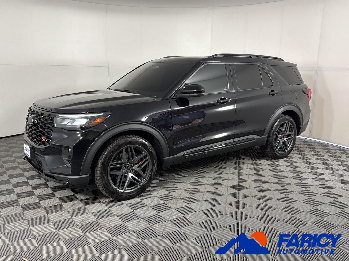 2025 Ford Explorer ST 4WD (PL535)'s photo