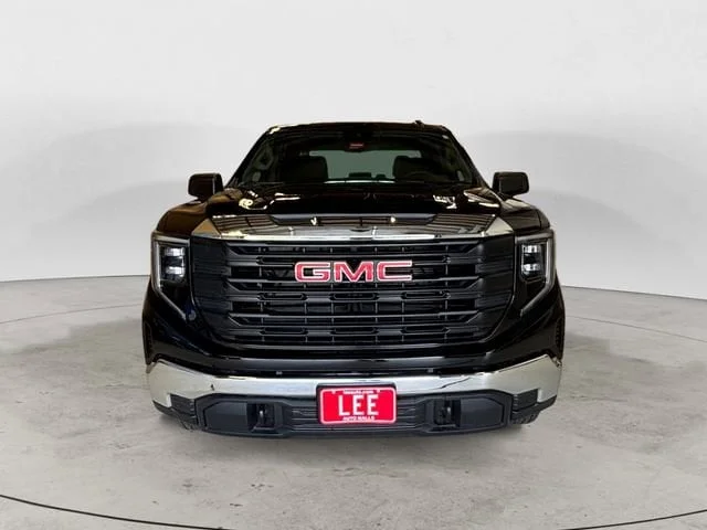 New 2026 Onyx Black GMC Pro image 9