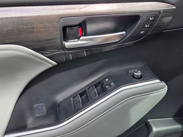 Used 2023 Gray Toyota Platinum image 30