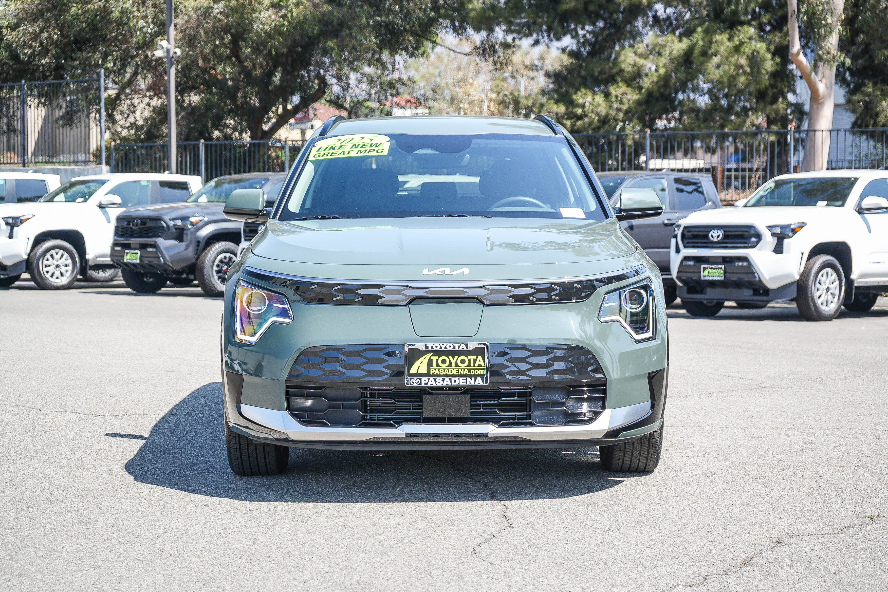 Used 2025 Kia Niro Wind with VIN KNDCR3L14S5145363 for sale in Pasadena, CA