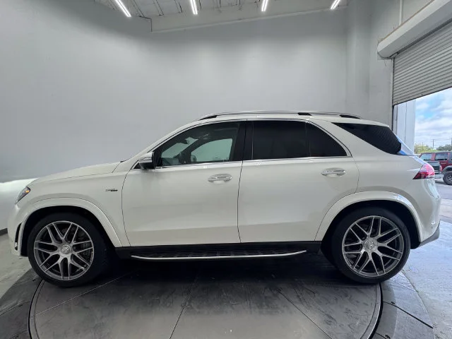 Certified Used 2023 MANUFAKTUR Diamond White Bright Mercedes-Benz GLE 53 AMG® image 15