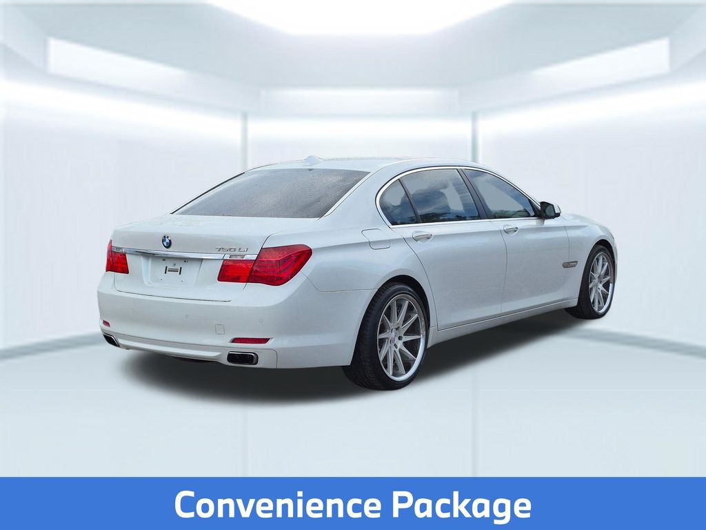 Used 2009 White BMW 750Li image 6