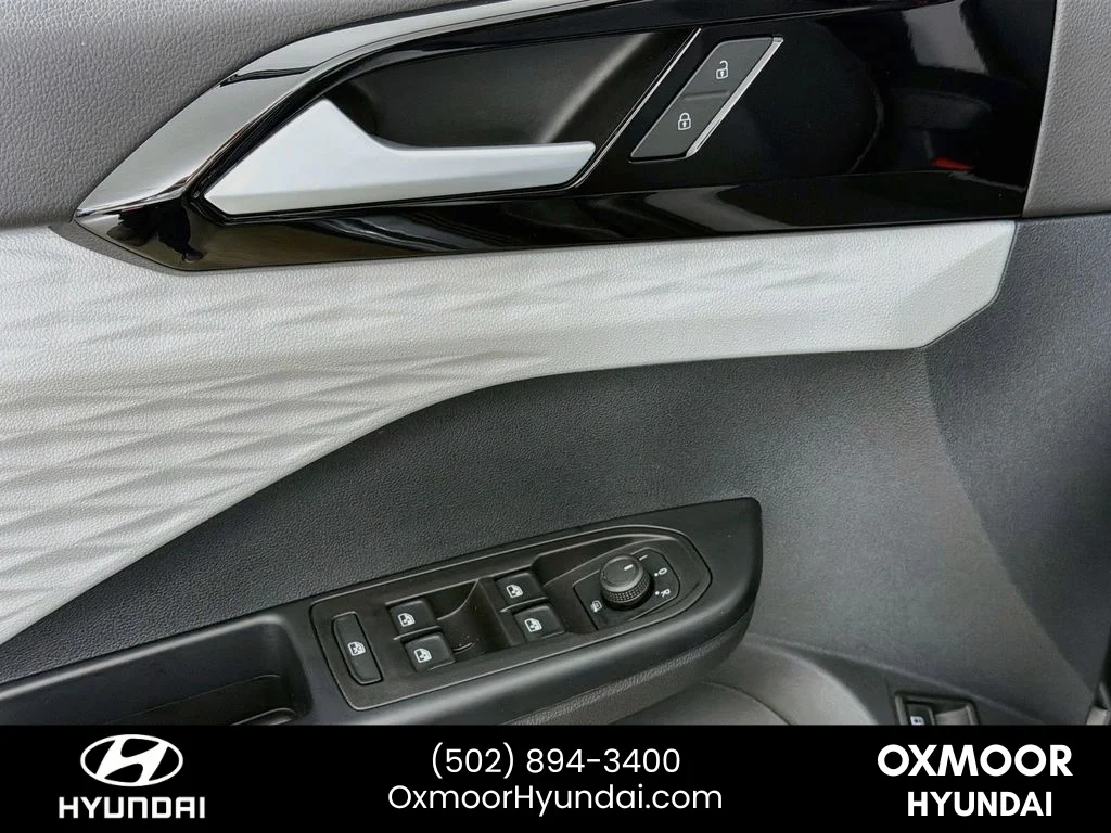 Used 2024 Platinum Gray Metallic Volkswagen S image 17