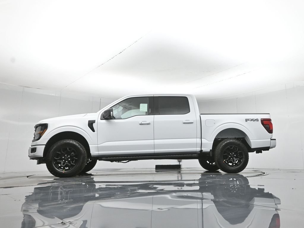 New 2026 Oxford White Ford XLT image 56