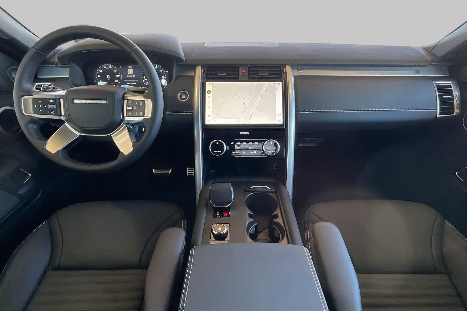 2026 Land Rover Discovery Gemini Edition - Photo 5