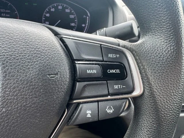 Used 2019 Lunar Silver Metallic Honda LX image 17