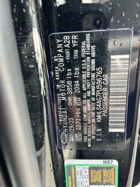 Used 2023 Black Hyundai SEL image 14