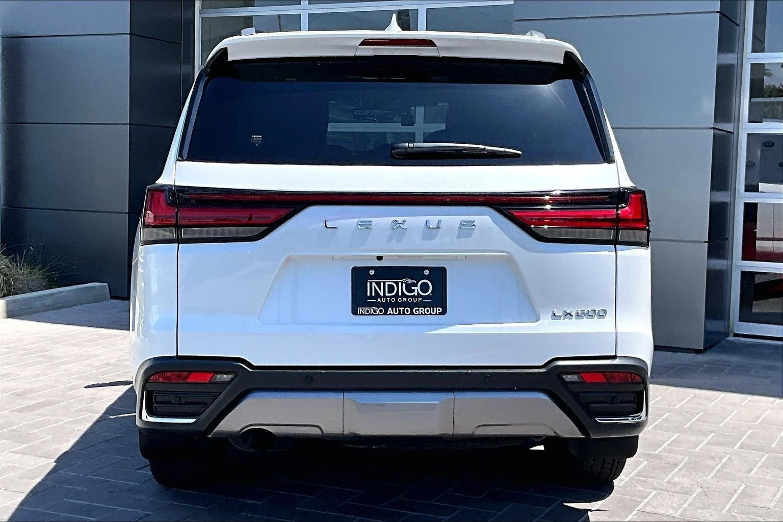 Used 2022 White Lexus 600 Ultra Luxury image 4